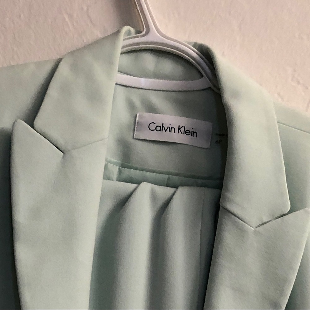 Calvin Klein Suit Pale Lime 6 Petite - Picture 5 of 6